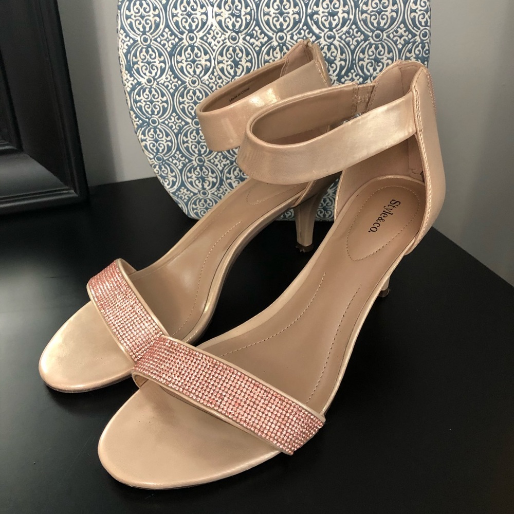 Style & CO Phillys evening sandals in Rose Gold